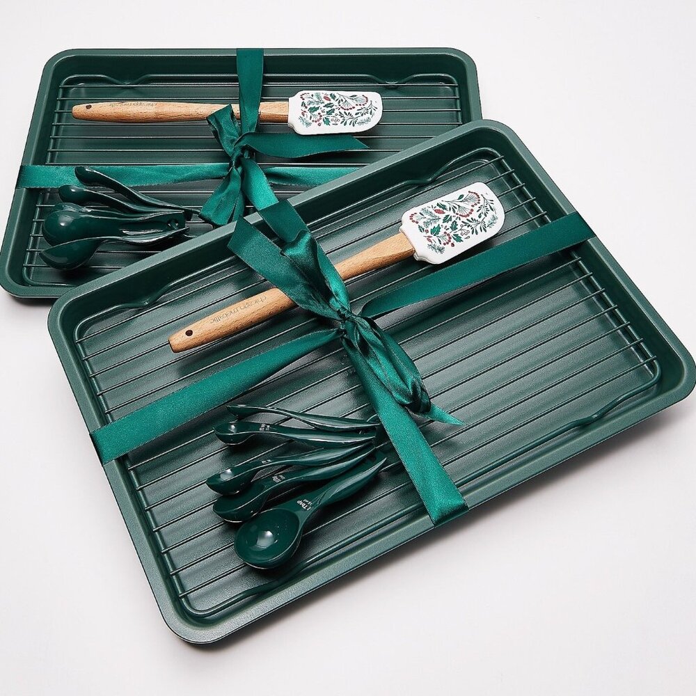 Chicago Metallic Set of 2 Baking Sheet Gift Sets - Green K52155 -